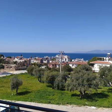 Kadinlar Denizi Plajinda Full Deniz Manzarali