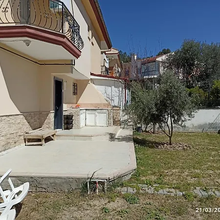 Villa Kadinlar Denizi Plajinda Full Deniz Manzarali *